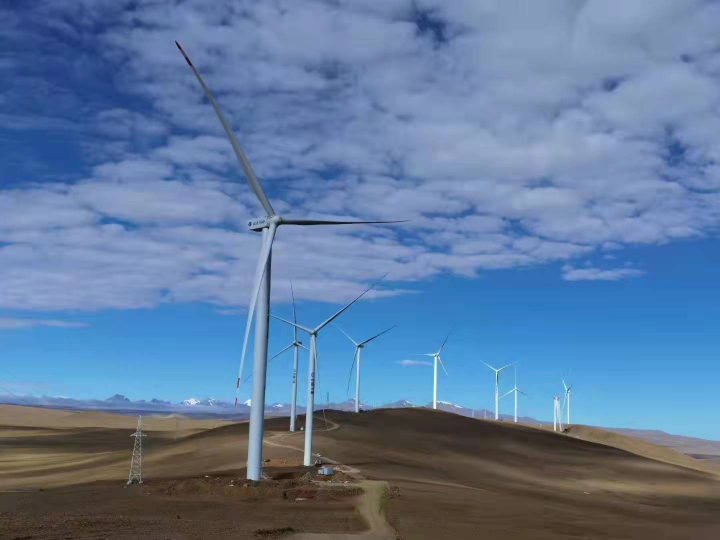 全球最高海拔风电叶片真空灌注试验在青海取得成功